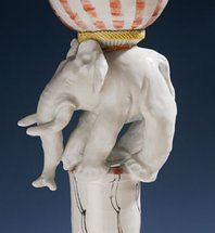 Keramik von Katharina Bertzbach in der Galerie Werth auf Usedom